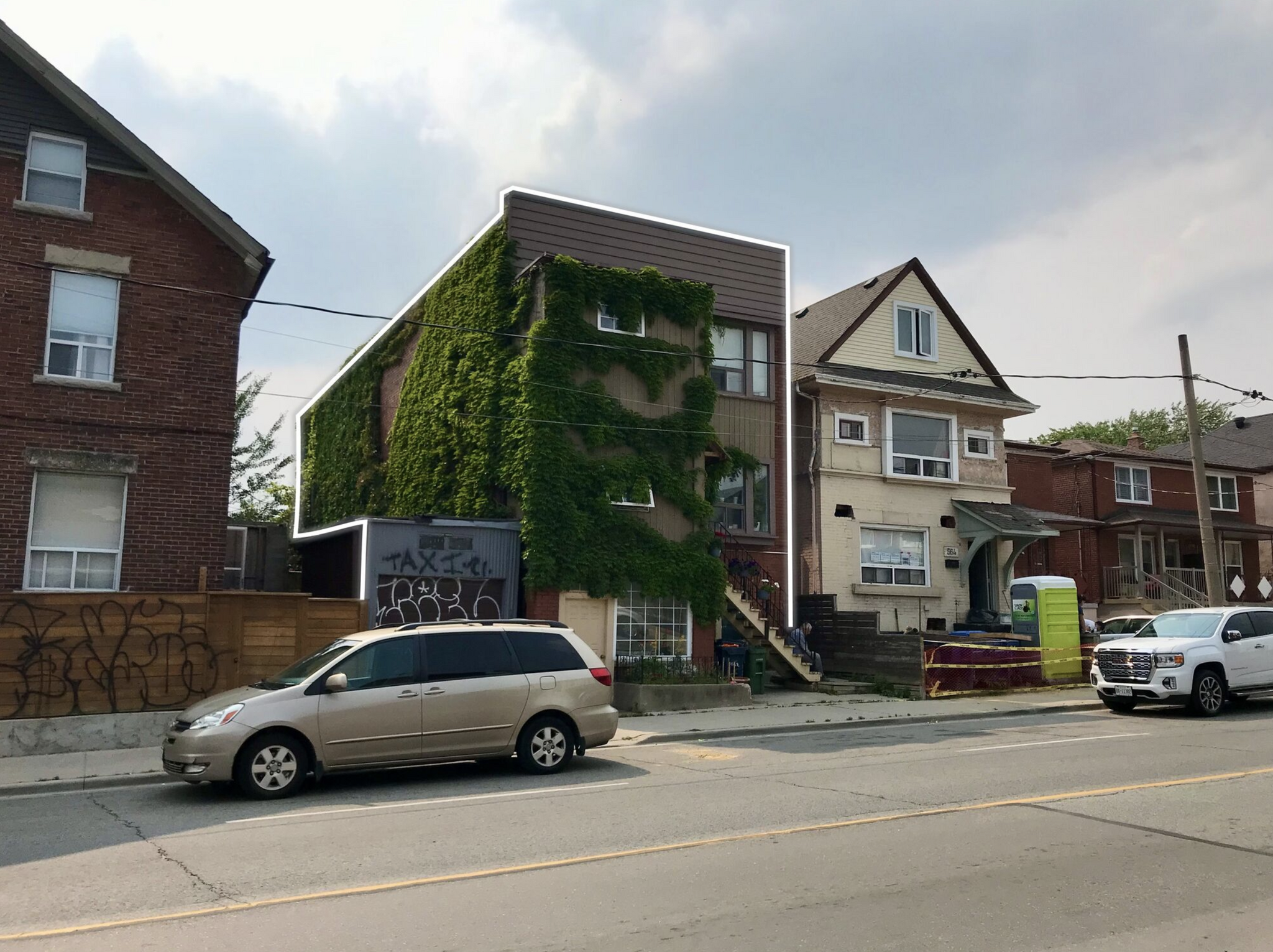 562 Dufferin St, Toronto, ON for Sale