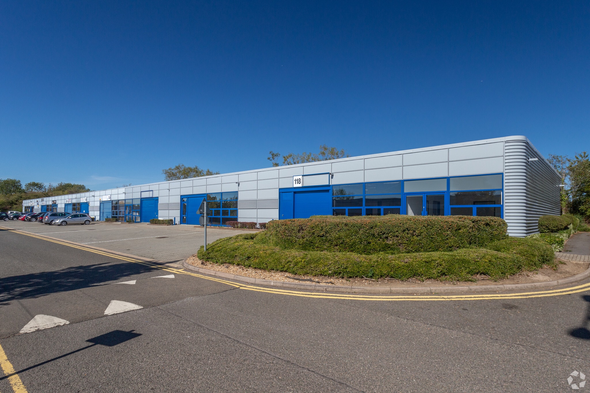 118-134 Tanners Dr, Milton Keynes, BKM for Rent