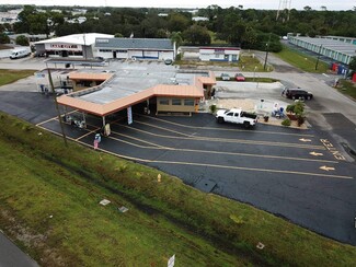 Port Charlotte, FL Car Washes - 4732 Tamiami Trl