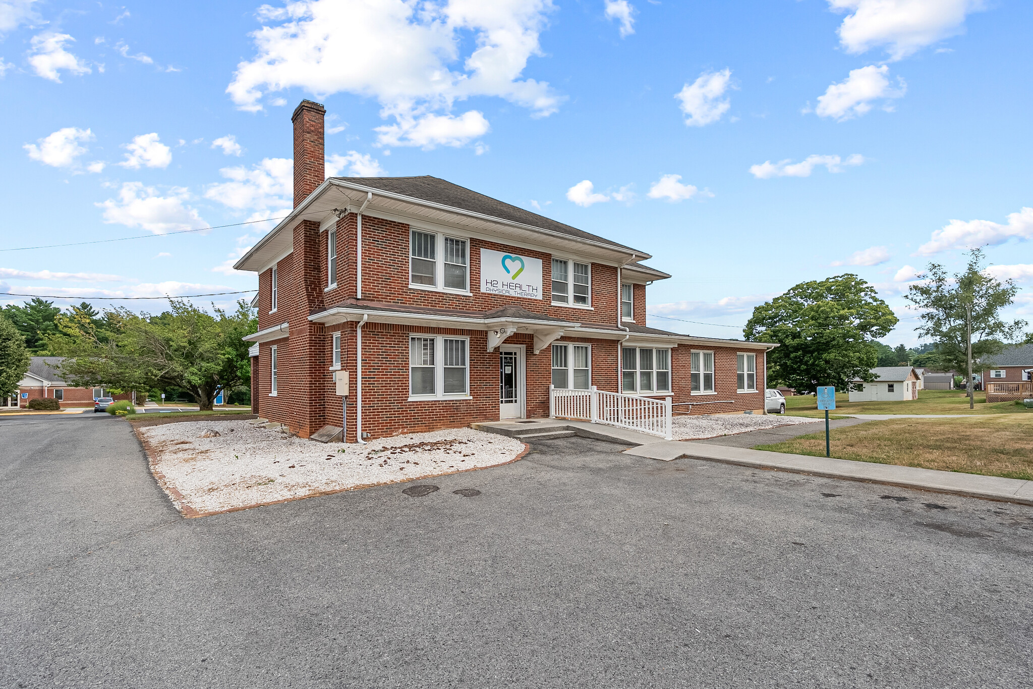 815 E Main St, Floyd, VA for Sale