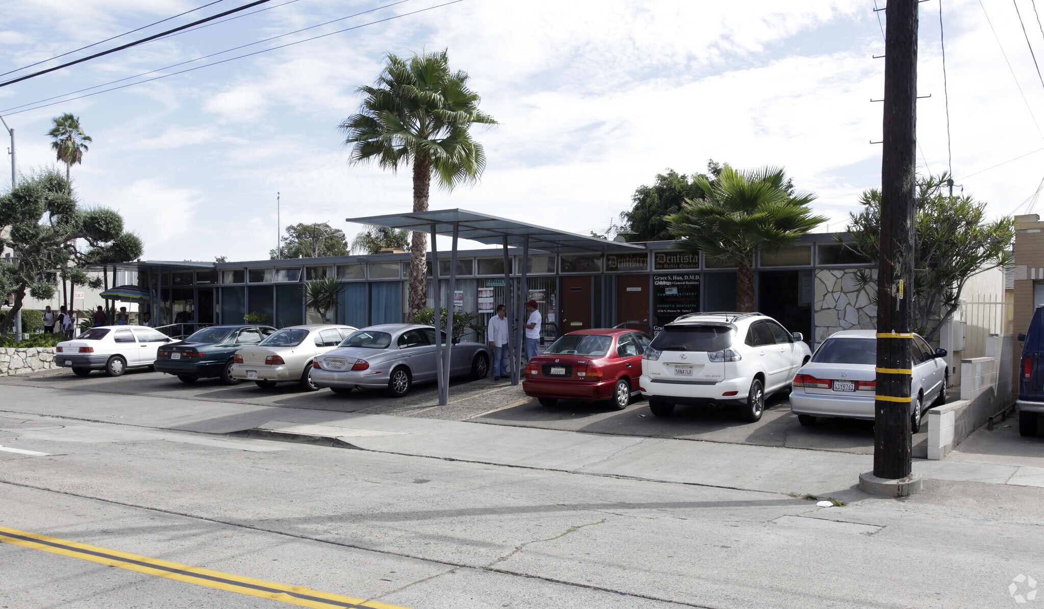 1126 N Flower St, Santa Ana, CA for Sale
