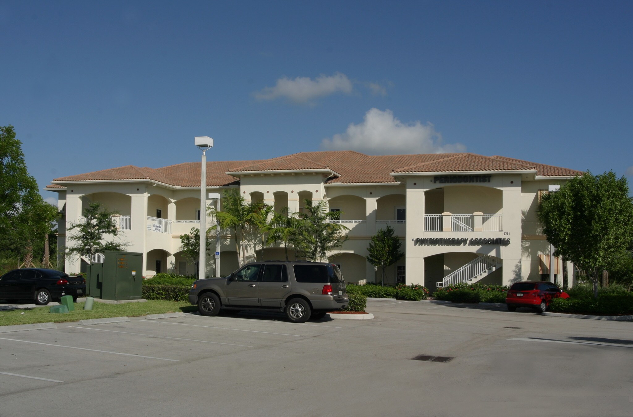 2731 Executive Park Dr, Weston, FL for Rent