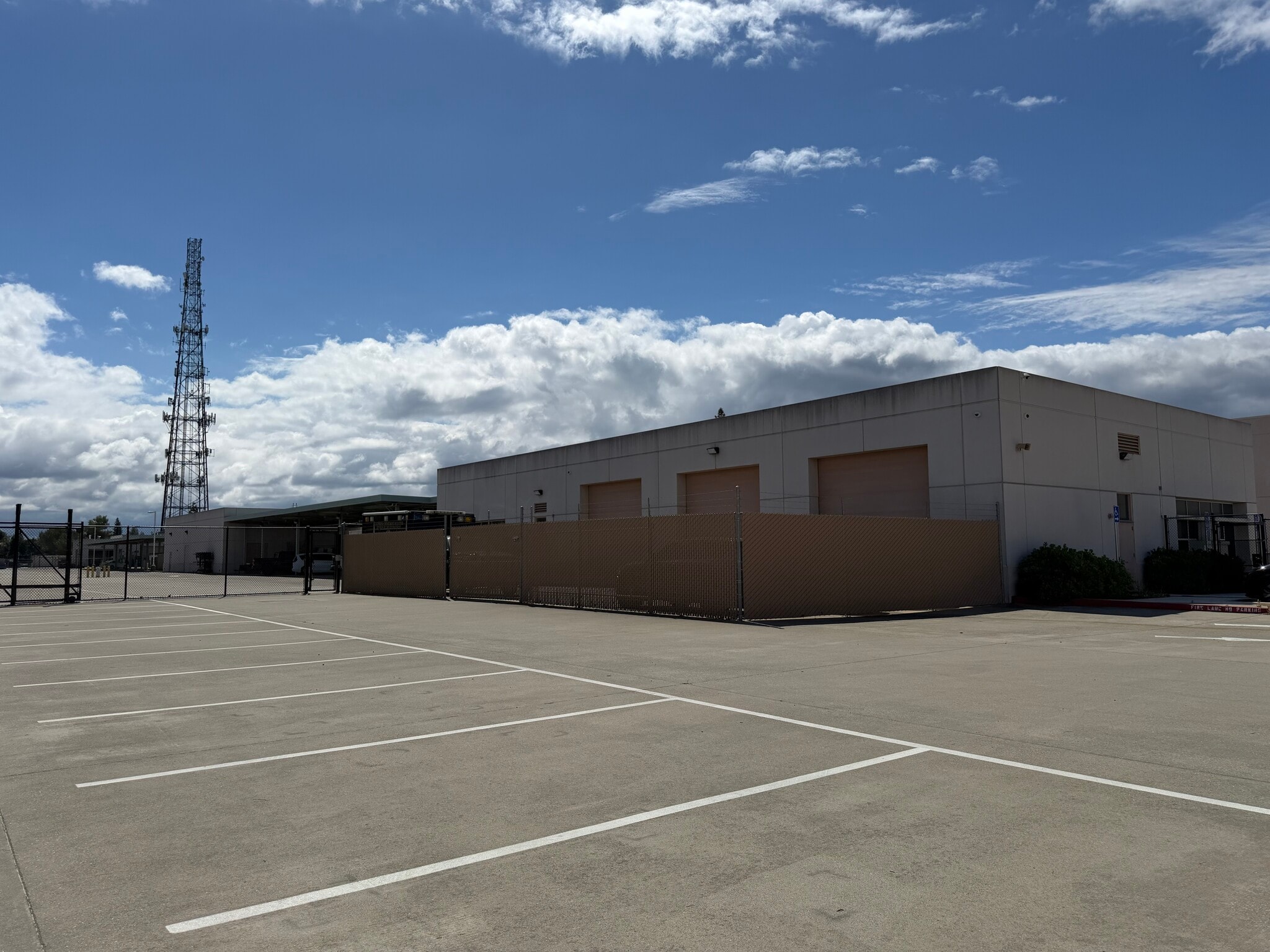 8150 Industrial Ave, Roseville, CA for Rent