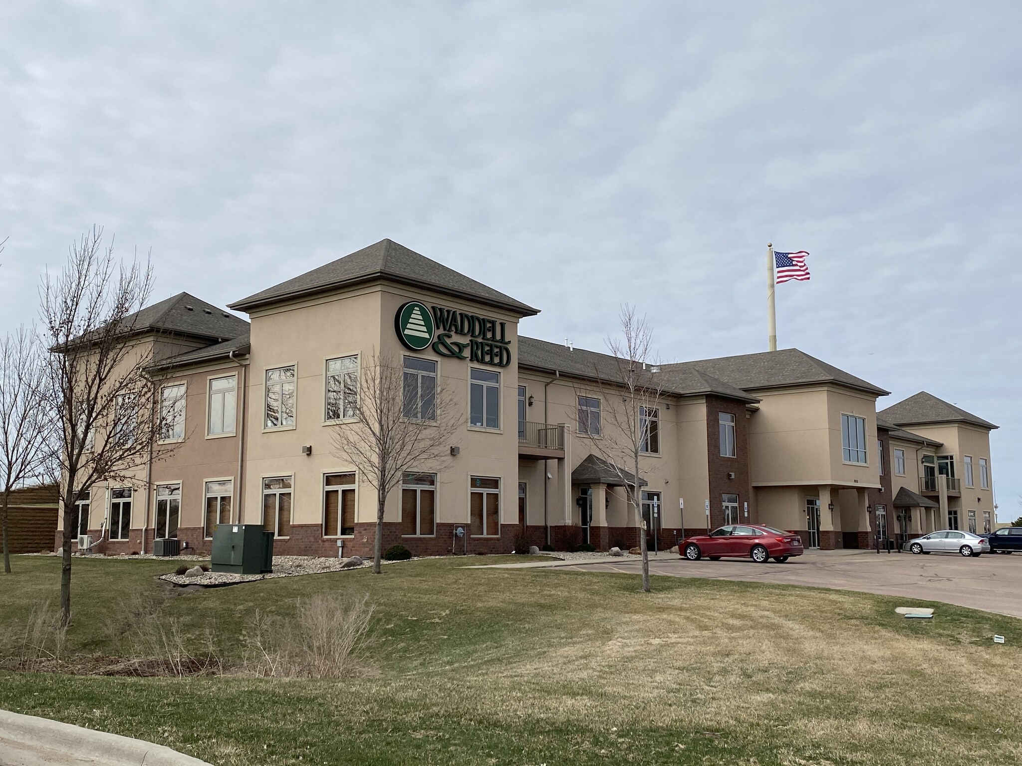 5032 S Bur Oak Pl, Sioux Falls, SD for Rent