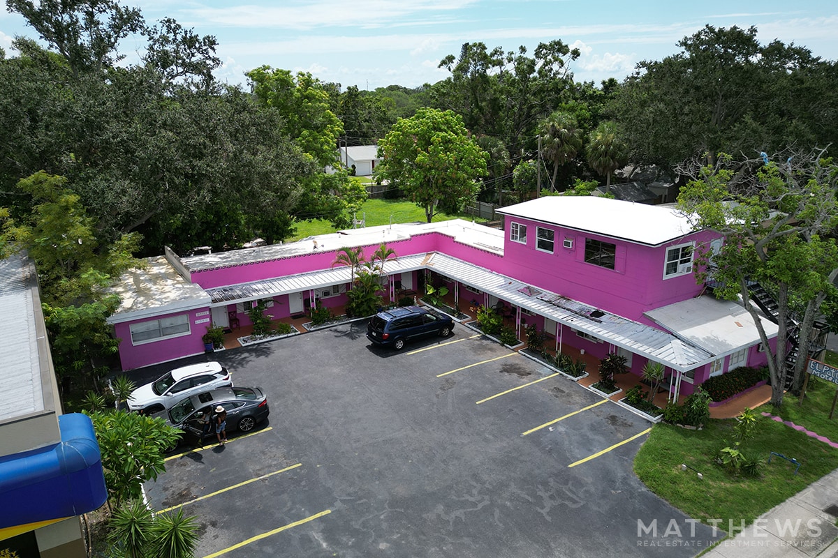 6733 4th St N, Saint Petersburg, FL for Sale