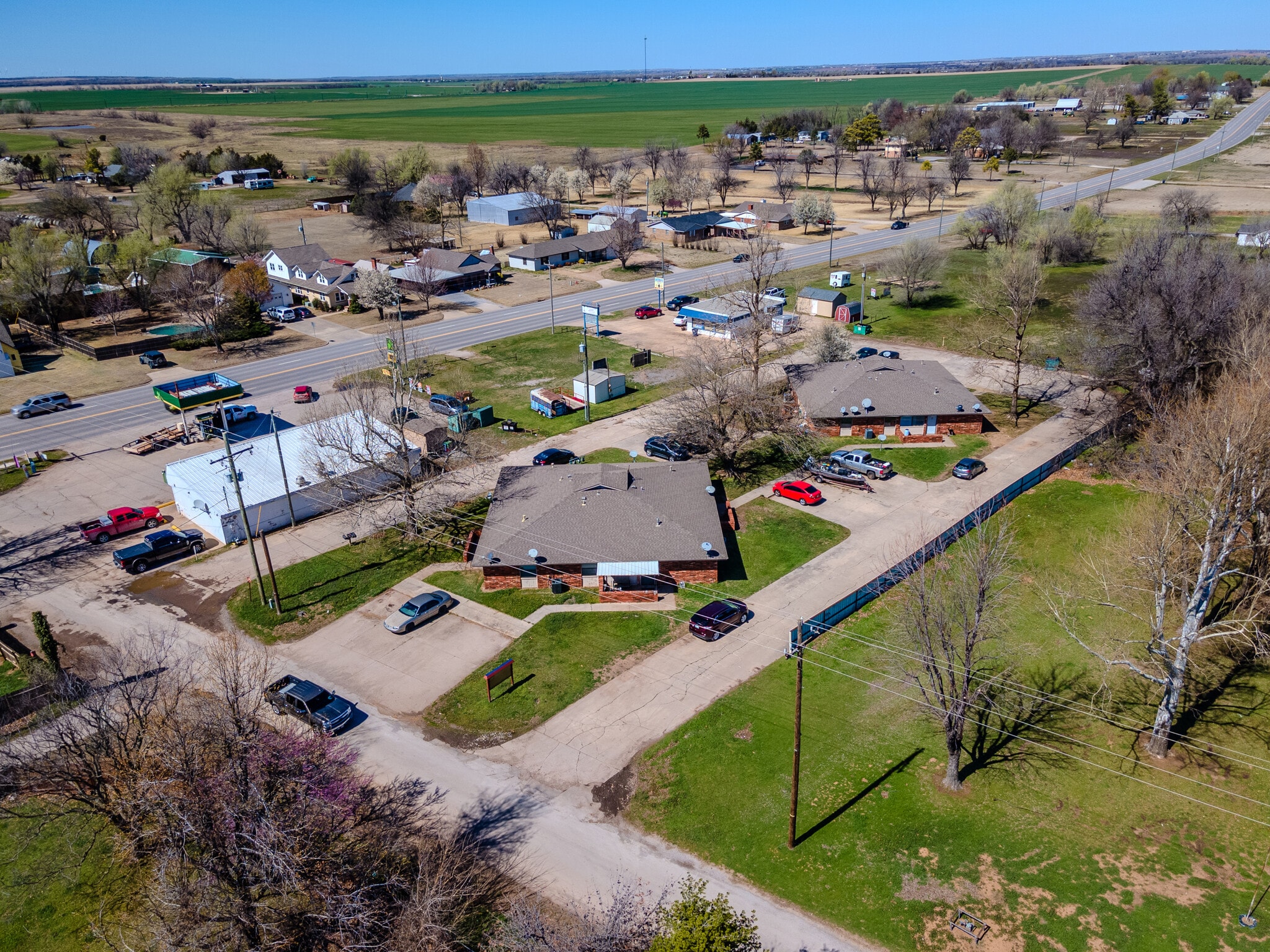 210 NW North St, Minco, OK for Sale