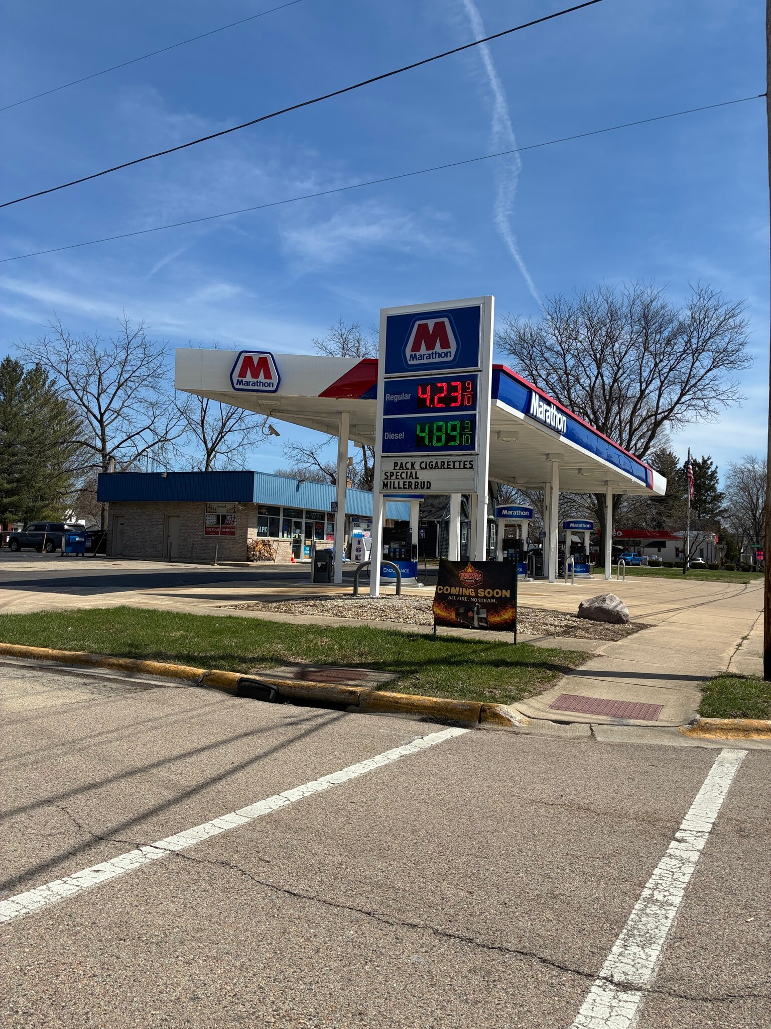 817 N State St, Belvidere, IL for Sale