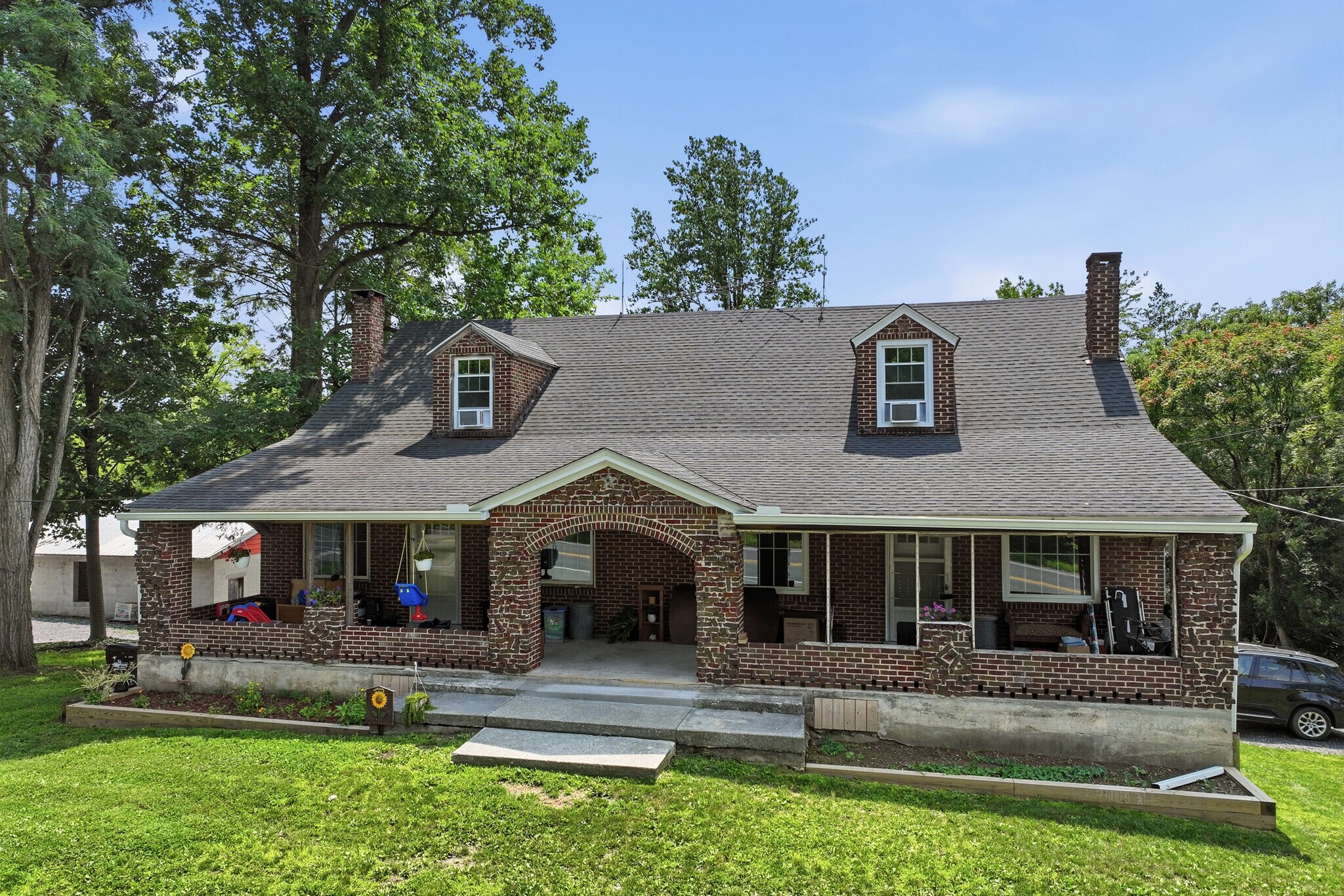 429 Riverview Dr, Walnutport, PA for Sale