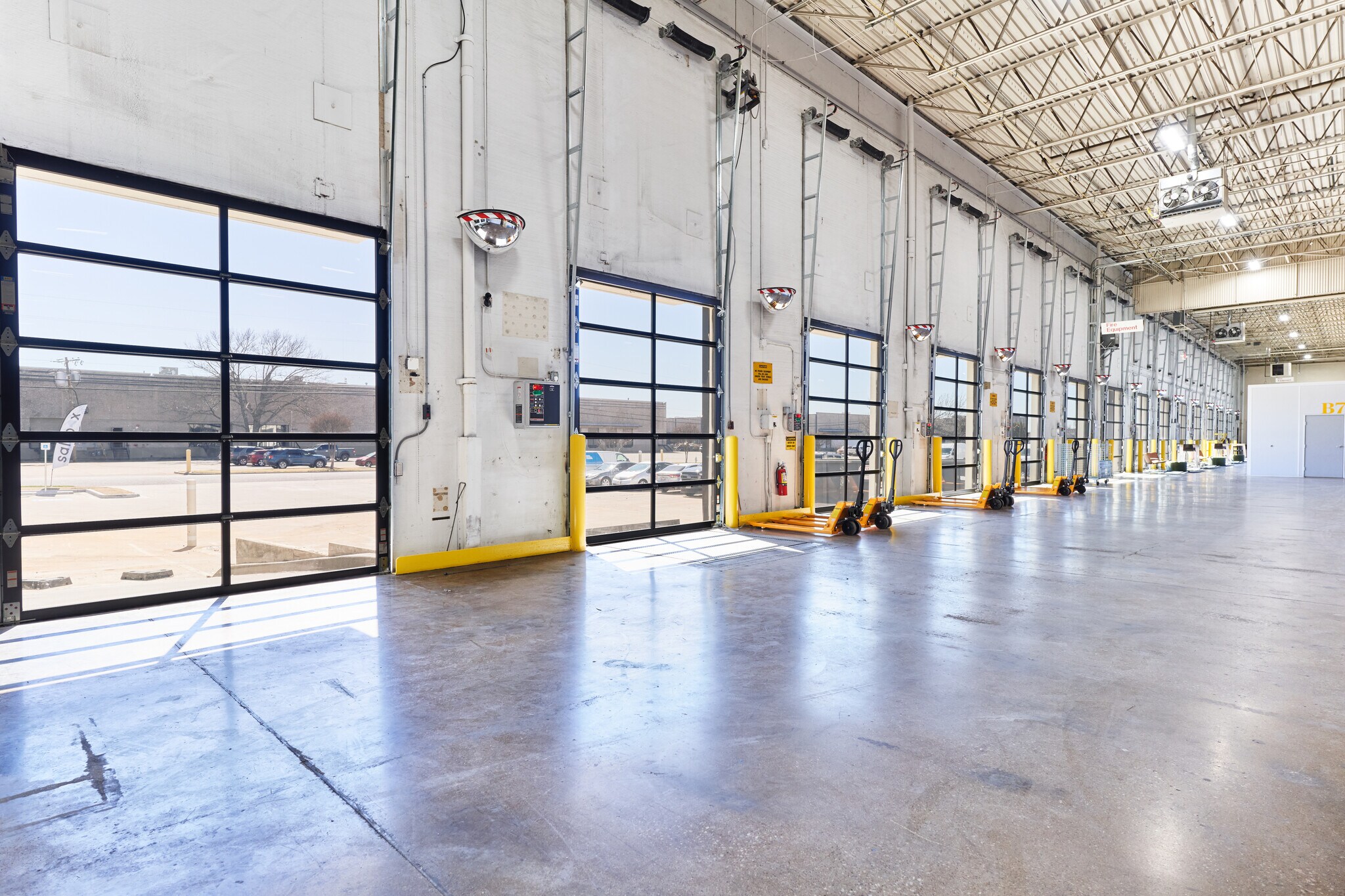 4653 Nall Rd, Dallas, TX for Rent