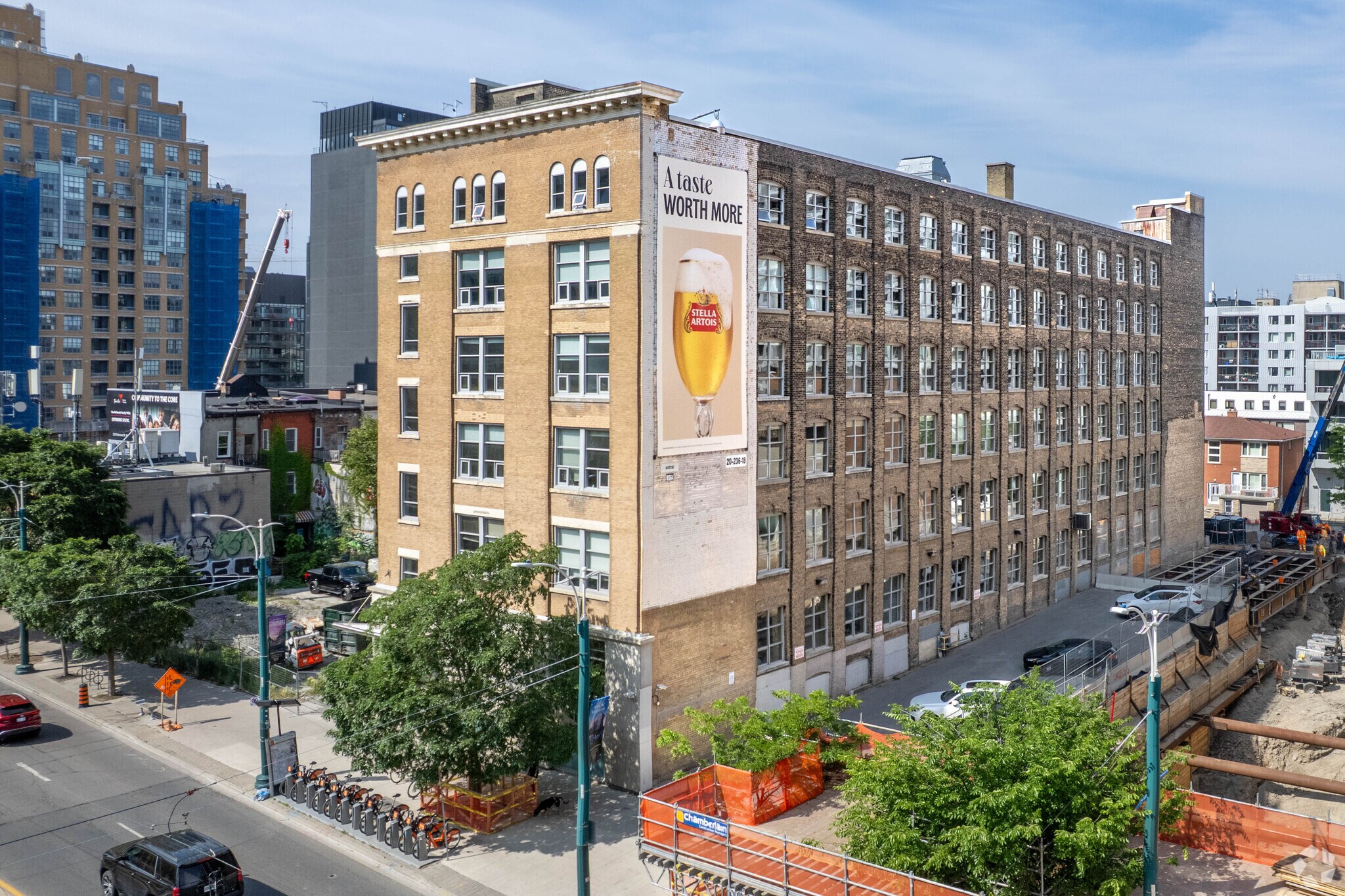 174 Spadina Ave, Toronto, ON for Rent