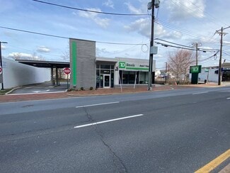 Bethesda, MD Freestanding - 8101 Wisconsin Ave