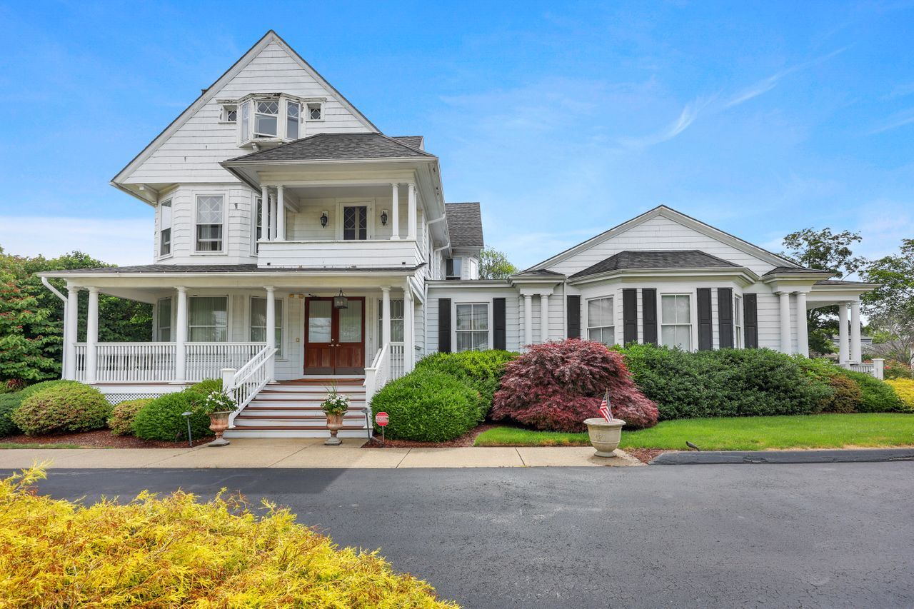 2220 Main St, Stratford, CT for Sale