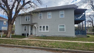 Hutchinson, KS Apartments - 400 E Sherman St