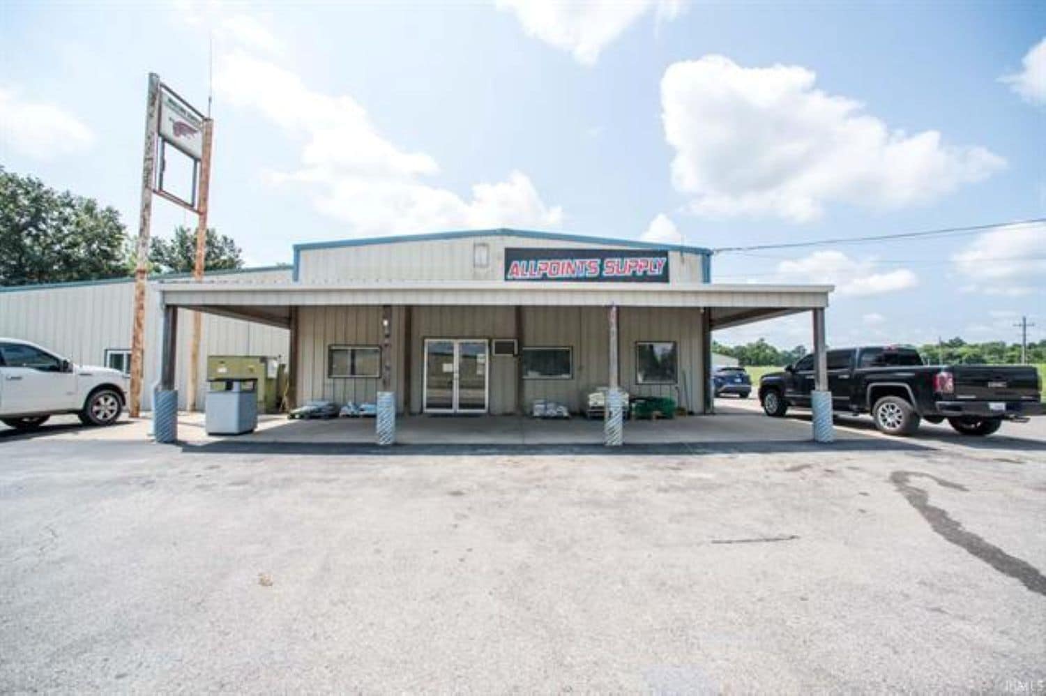7362 Russell Dr, Bicknell, IN for Sale