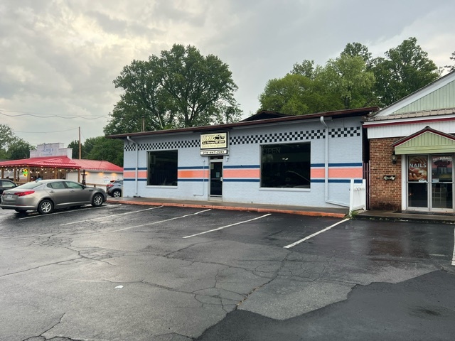2808 Virginia Ave, Collinsville, VA for Sale