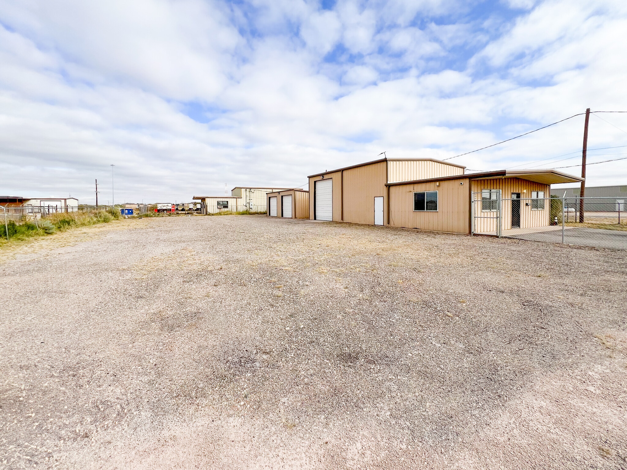 1304A Dayton Rd, Midland, TX for Rent