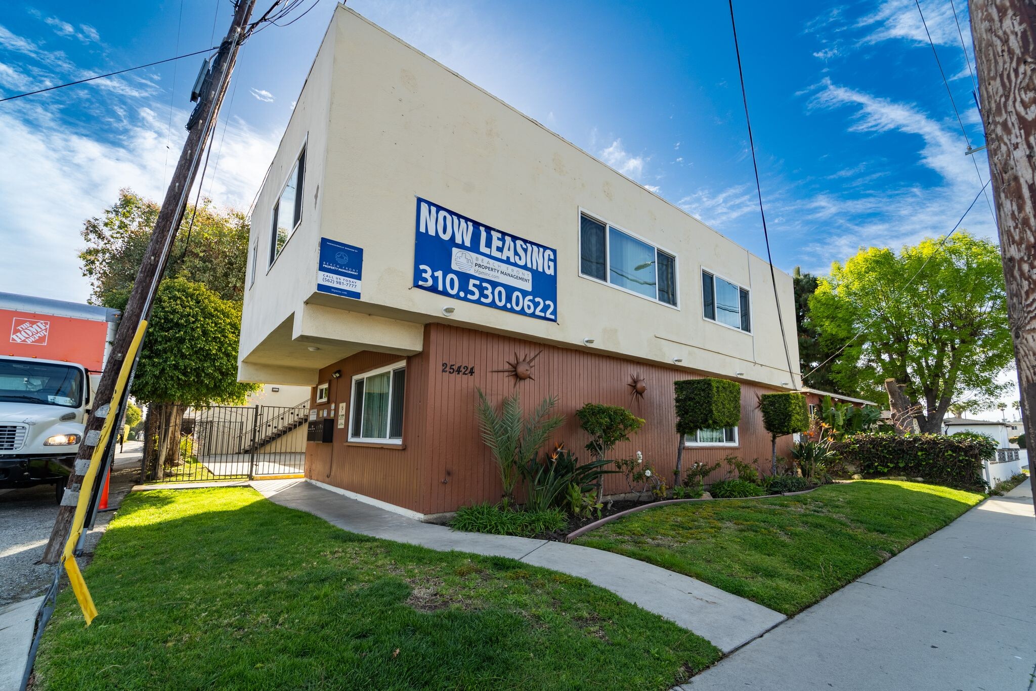 25424 Western Ave, Harbor City, CA for Sale