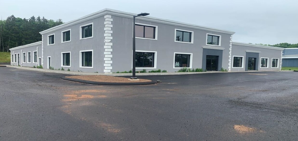 336 State St North Haven, CT 06473 Flex Property for Lease on