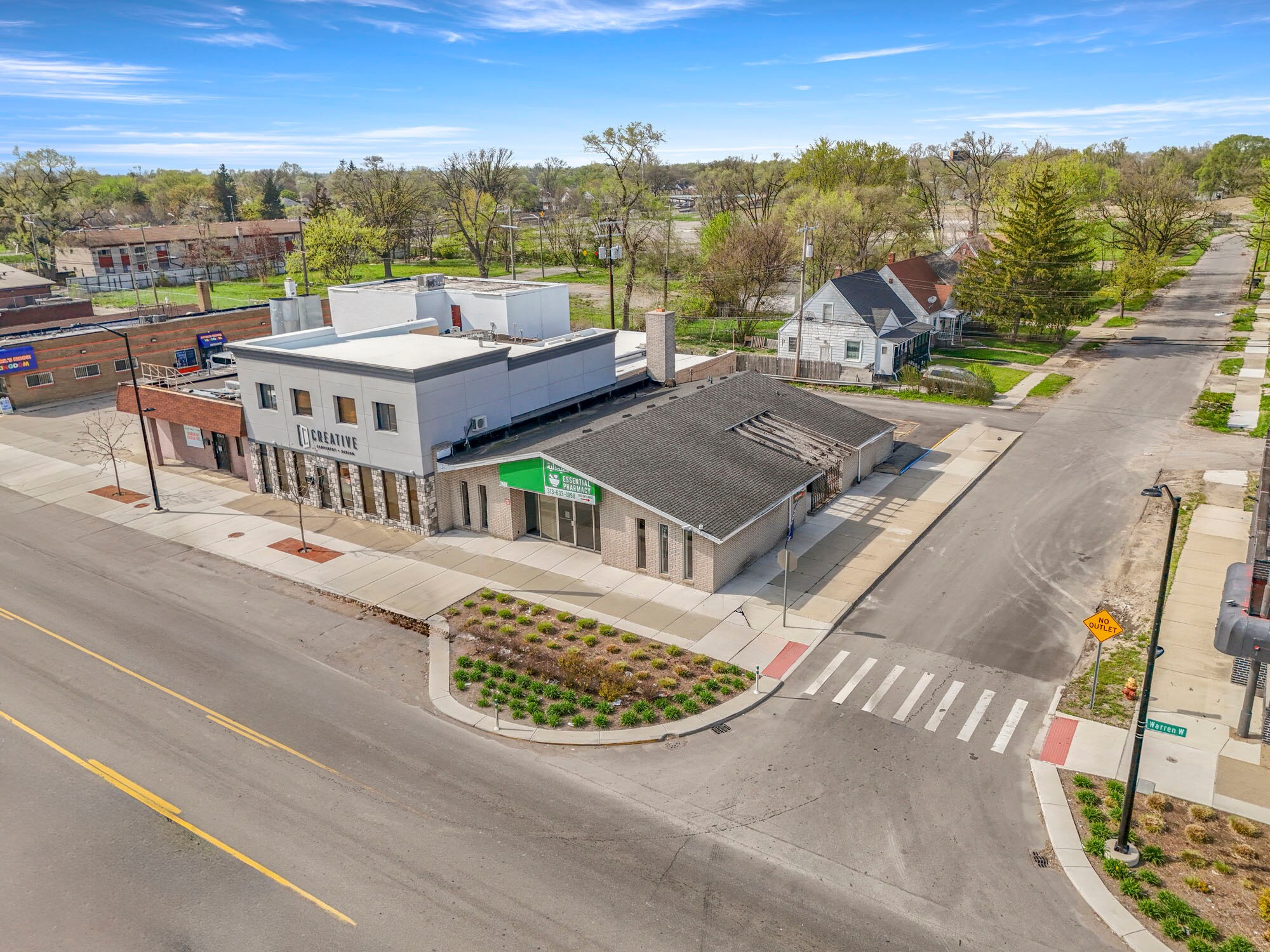 17600 W Warren Ave, Detroit, MI for Rent