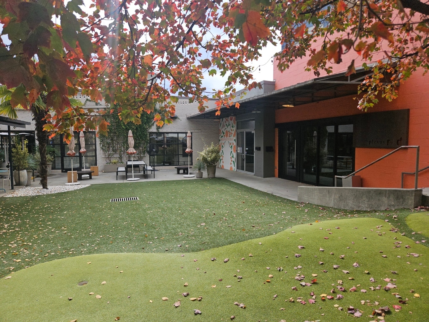 914 Howell Mill Rd NW, Atlanta, GA for Rent