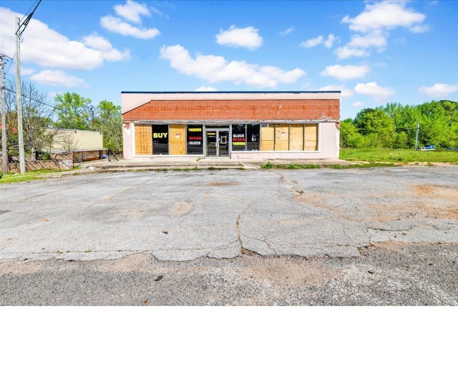 2025-2027 Center Point Pky, Birmingham, AL for Sale