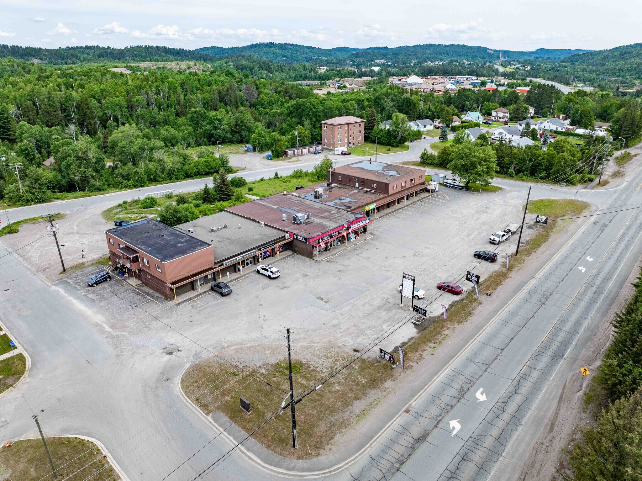 168 Regional Rd 8, Onaping, ON for Rent