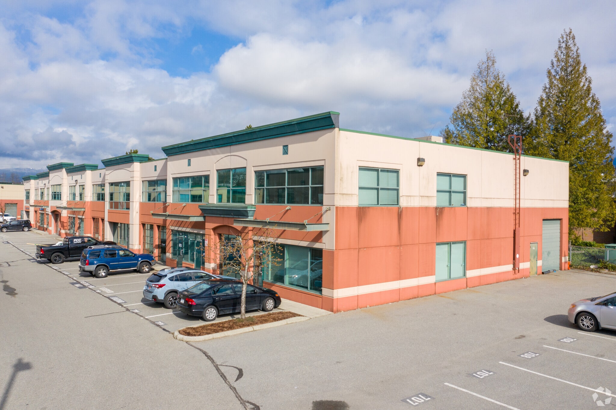 2071 Kingsway Ave, Port Coquitlam, BC for Rent