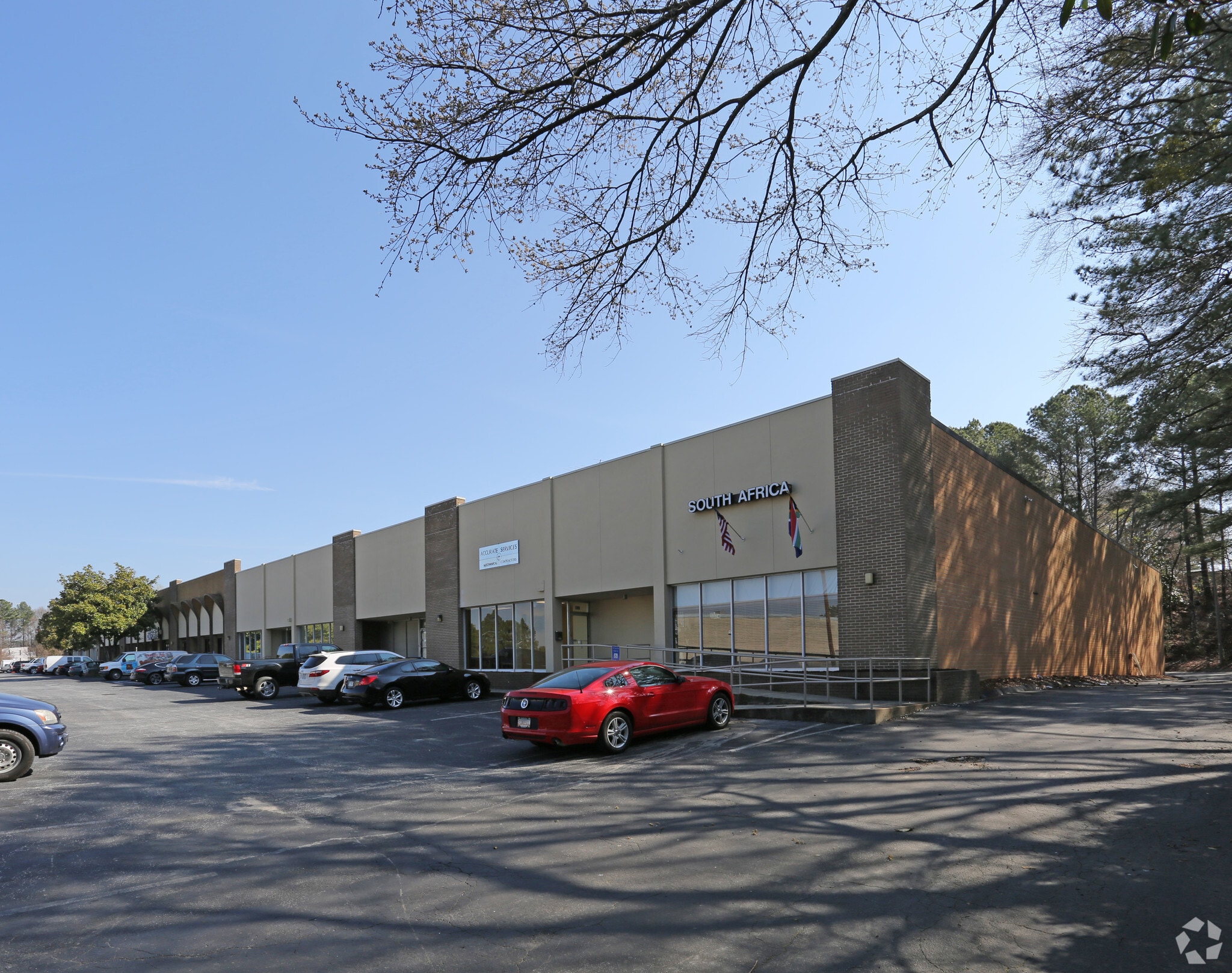 2080 Peachtree Industrial Ct, Atlanta, GA for Rent