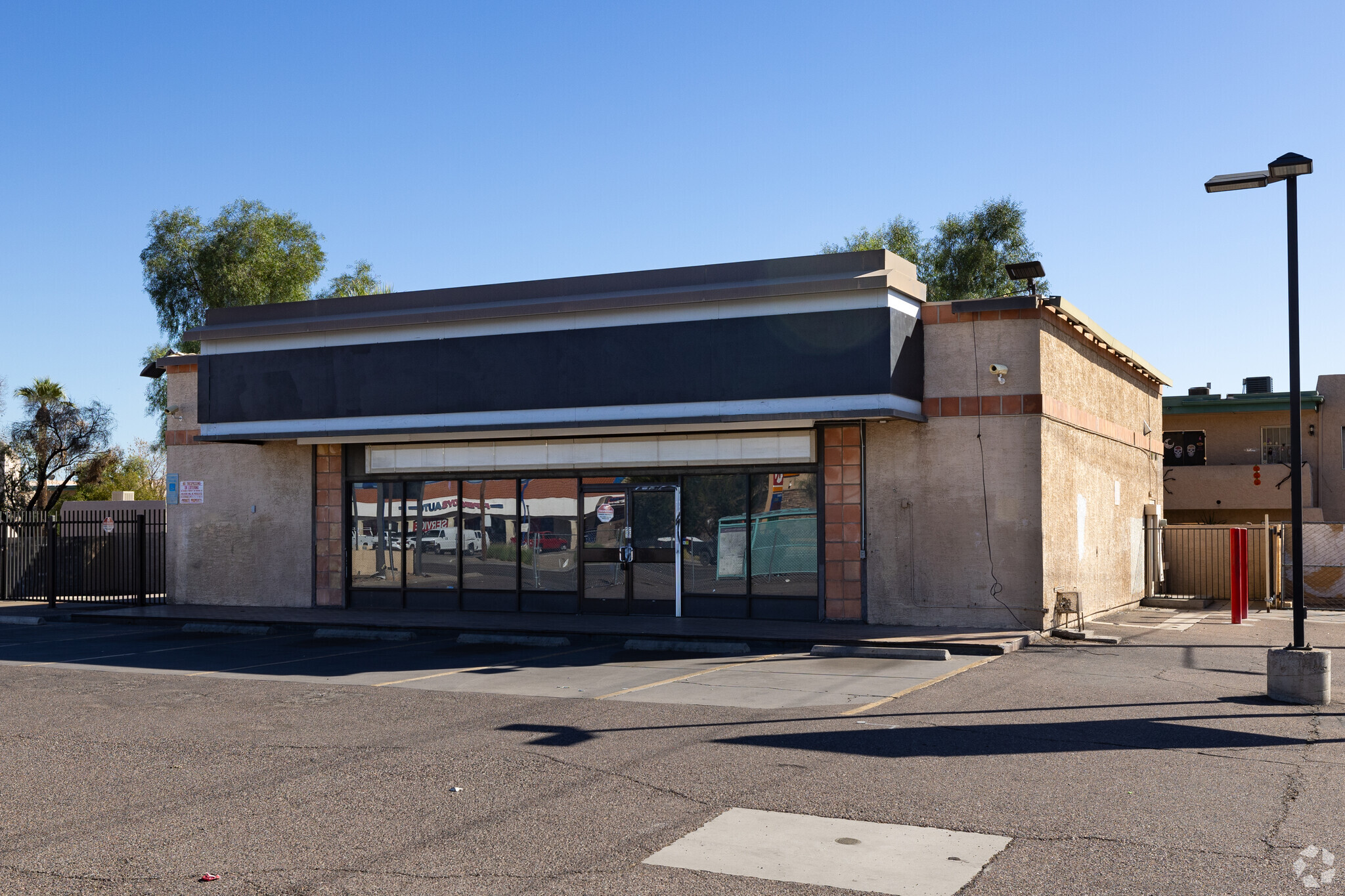 2401 E McDowell Rd, Phoenix, AZ for Rent