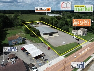 Plymouth, OH Freestanding - 213 N Sandusky St