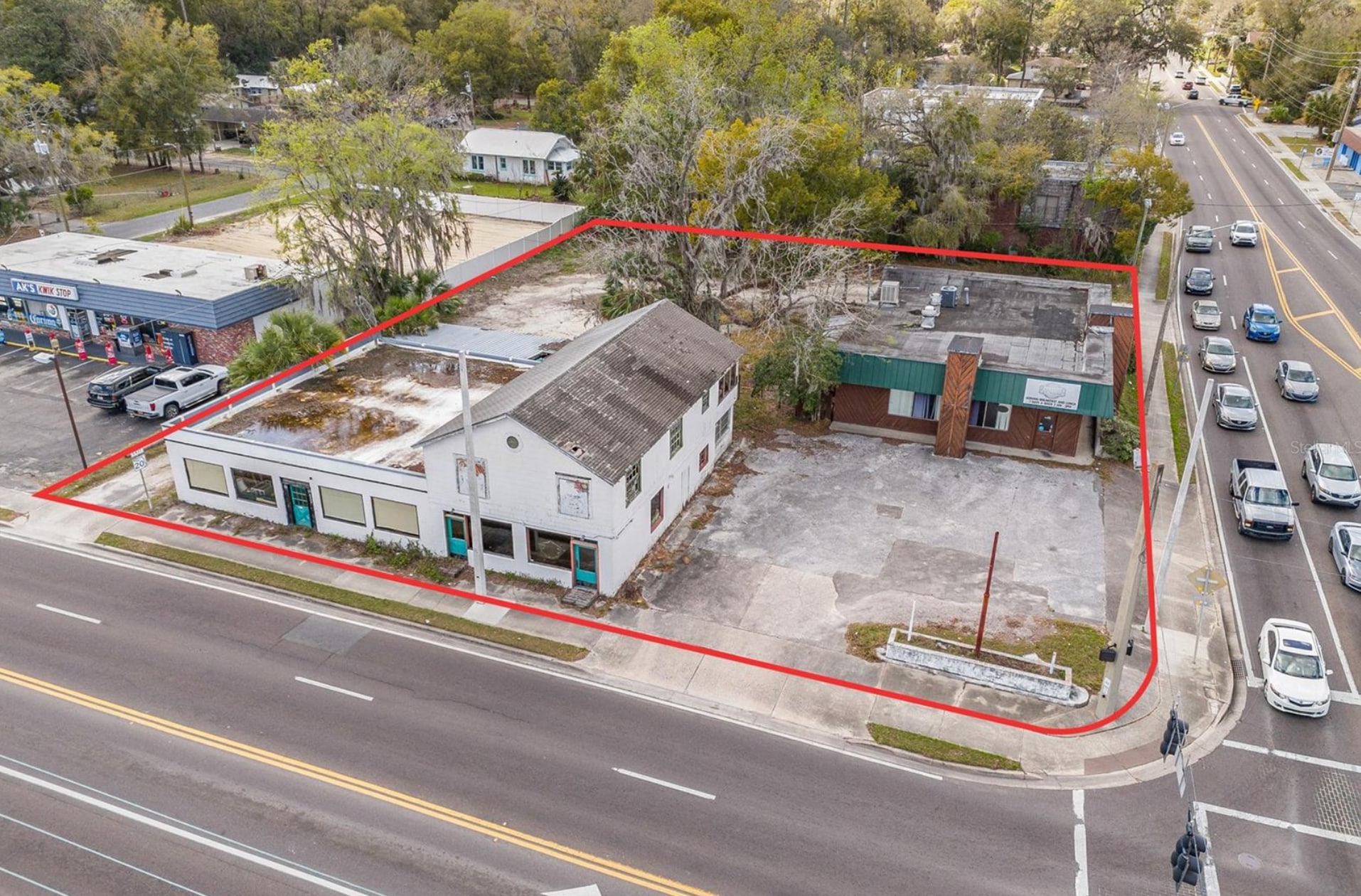 2222 NW 6th St, Gainesville, FL for Sale
