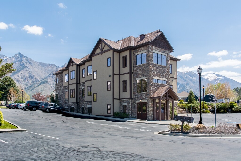 155 W Canyon Crest Rd, Alpine, UT for Sale