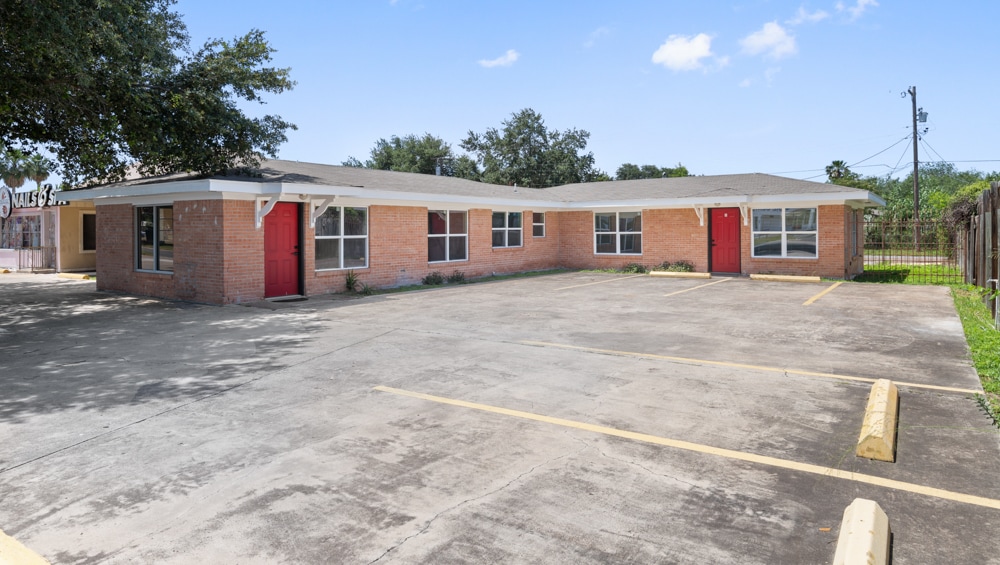 1612 Pecan Blvd, McAllen, TX for Rent