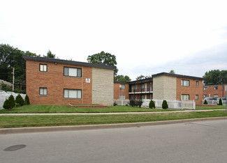 West Chicago, IL Apartments - 306-314 Wilson Ave