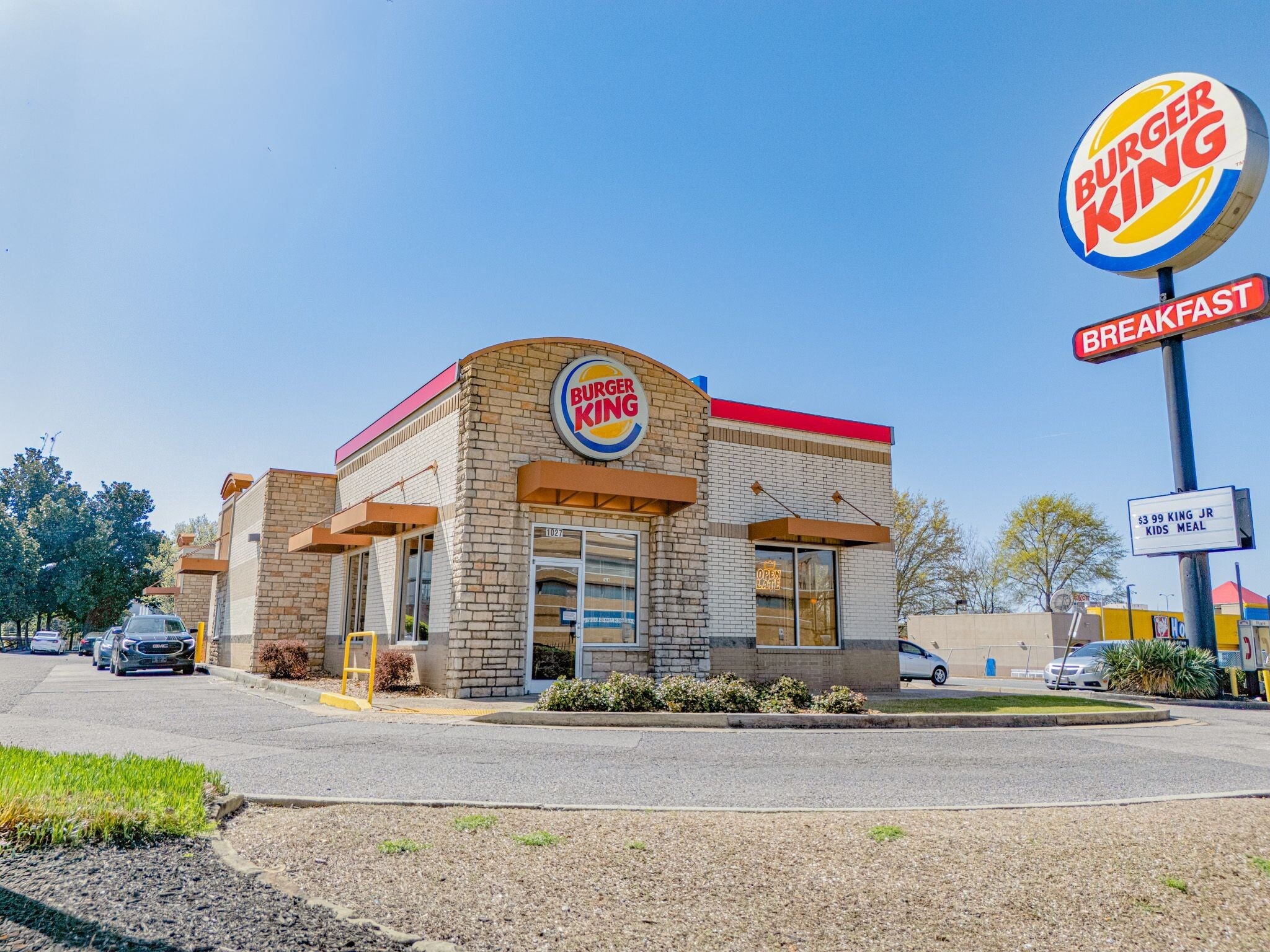 1027 Union Ave, Memphis, TN for Sale