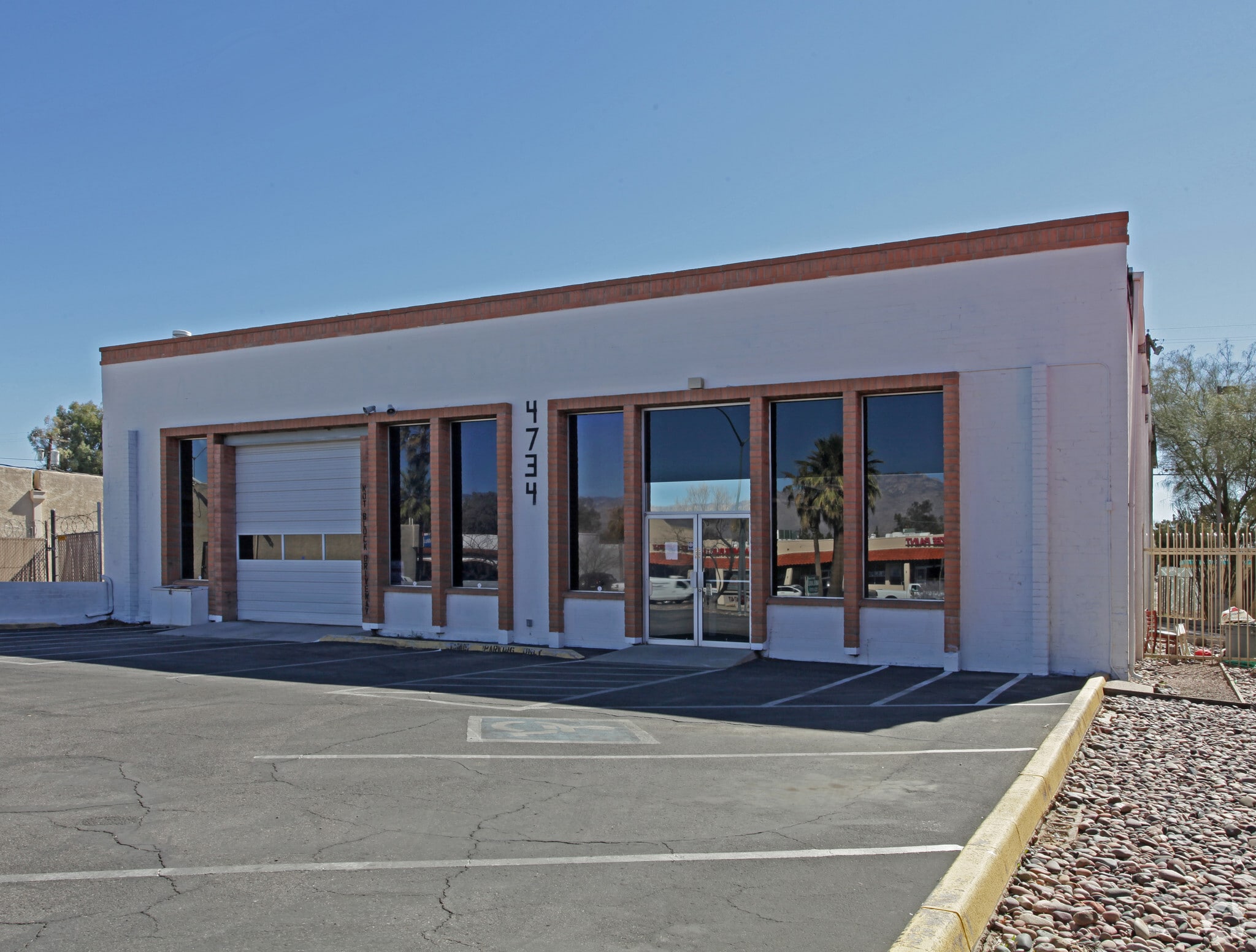 4734 E Speedway Blvd, Tucson, AZ for Sale