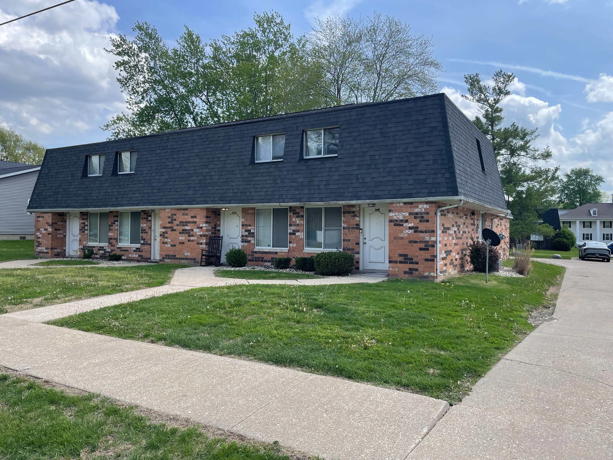 3440 W Richwoods Blvd, Peoria, IL for Sale