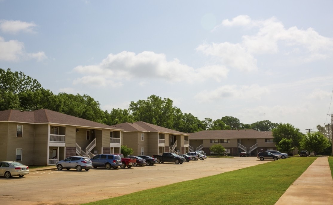 3398 E 6th Ave, Stillwater, OK for Sale