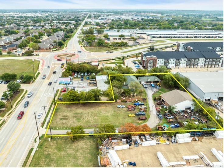 4116 Keller Hicks Rd, Fort Worth, TX for Sale