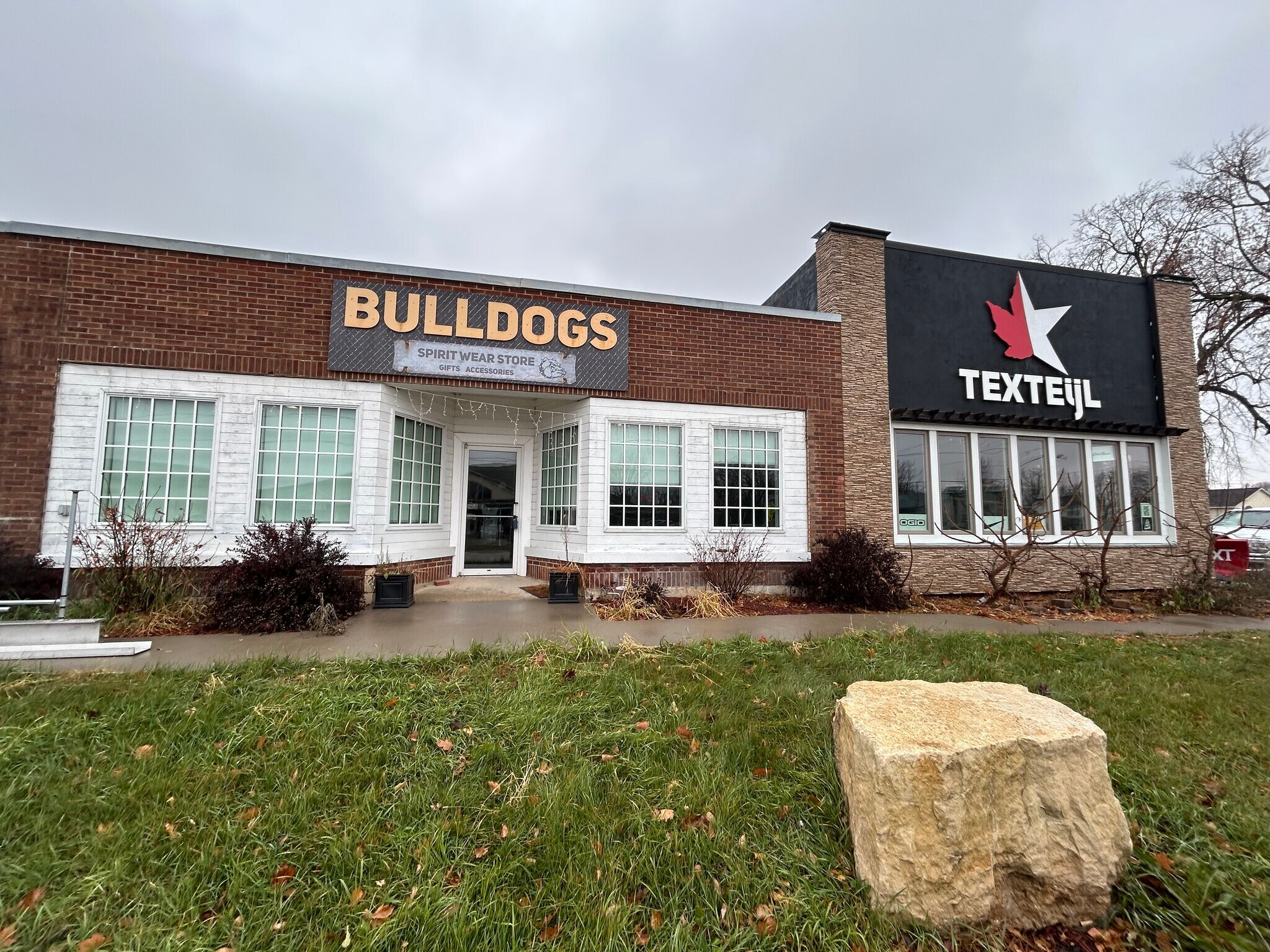 102 SE 2nd Ave, Elgin, MN for Sale