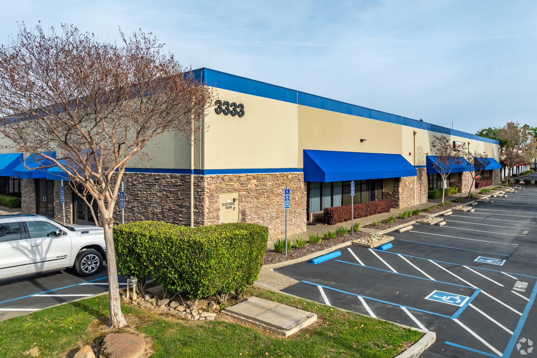 3333 Sunrise Blvd, Rancho Cordova, CA for Rent