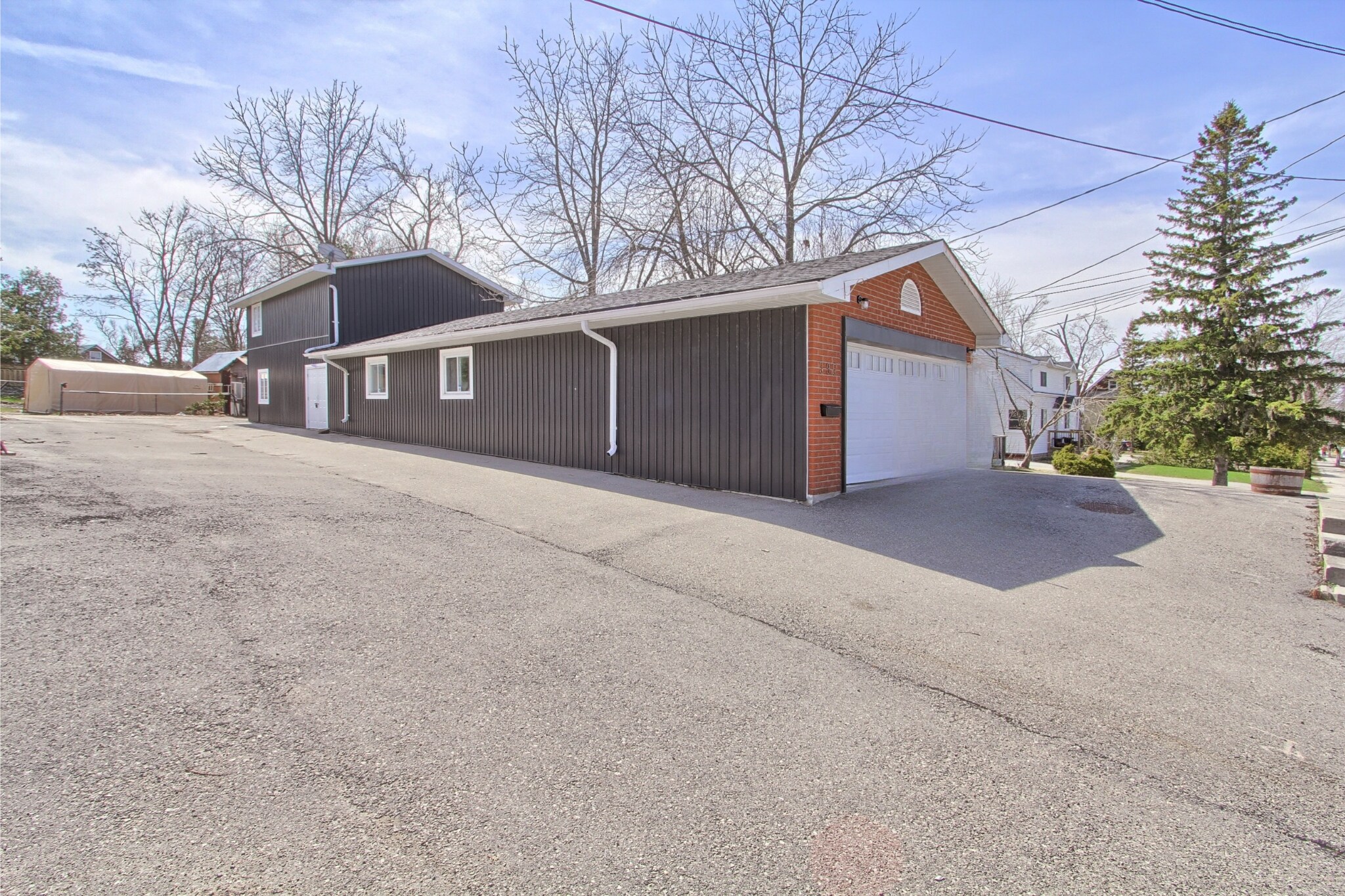 395 Bay St W, Brock, ON for Sale
