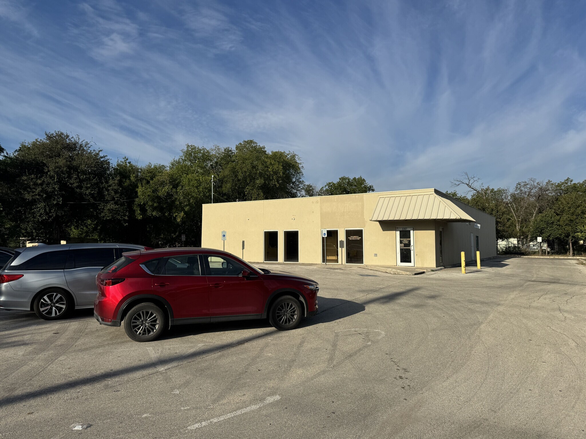 2207 S Zarzamora St, San Antonio, TX for Sale