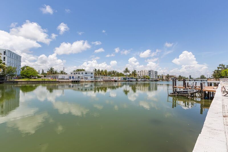 , Miami Beach, FL for Sale