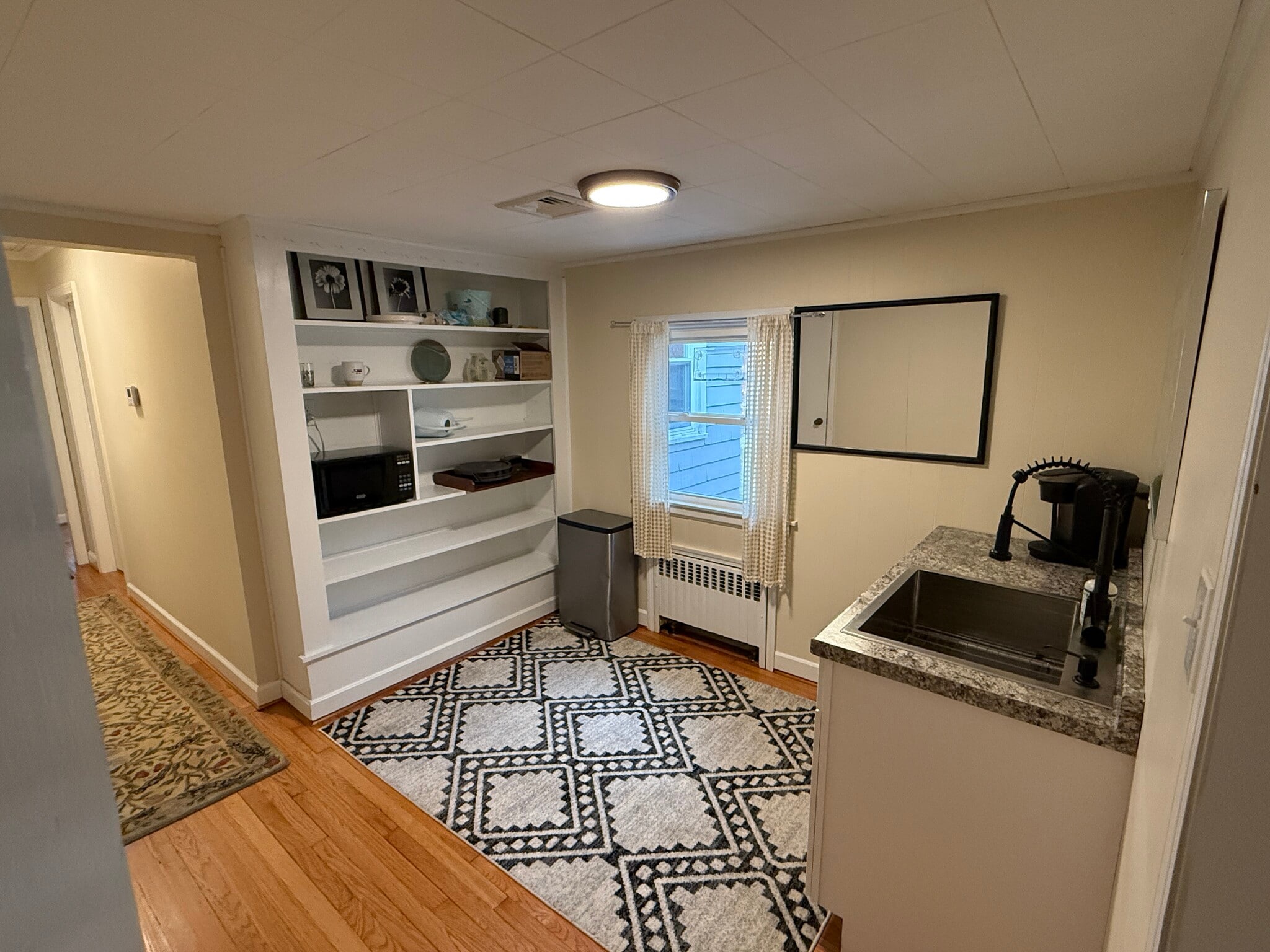 241 Albany Tpke, Canton, CT for Rent