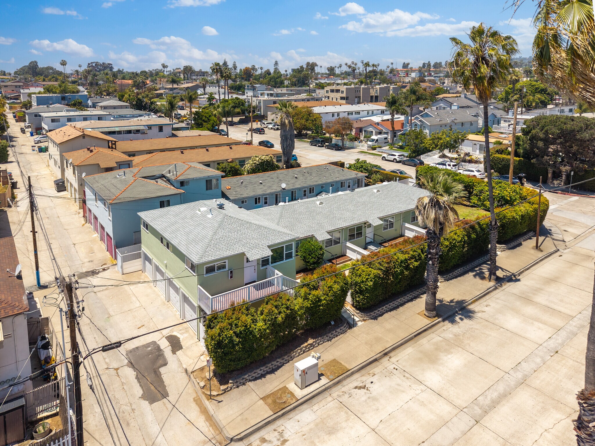 2073-79 Reed Ave, San Diego, CA for Sale