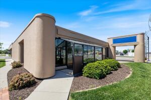 2901 W Broadway St, Council Bluffs, IA for Rent