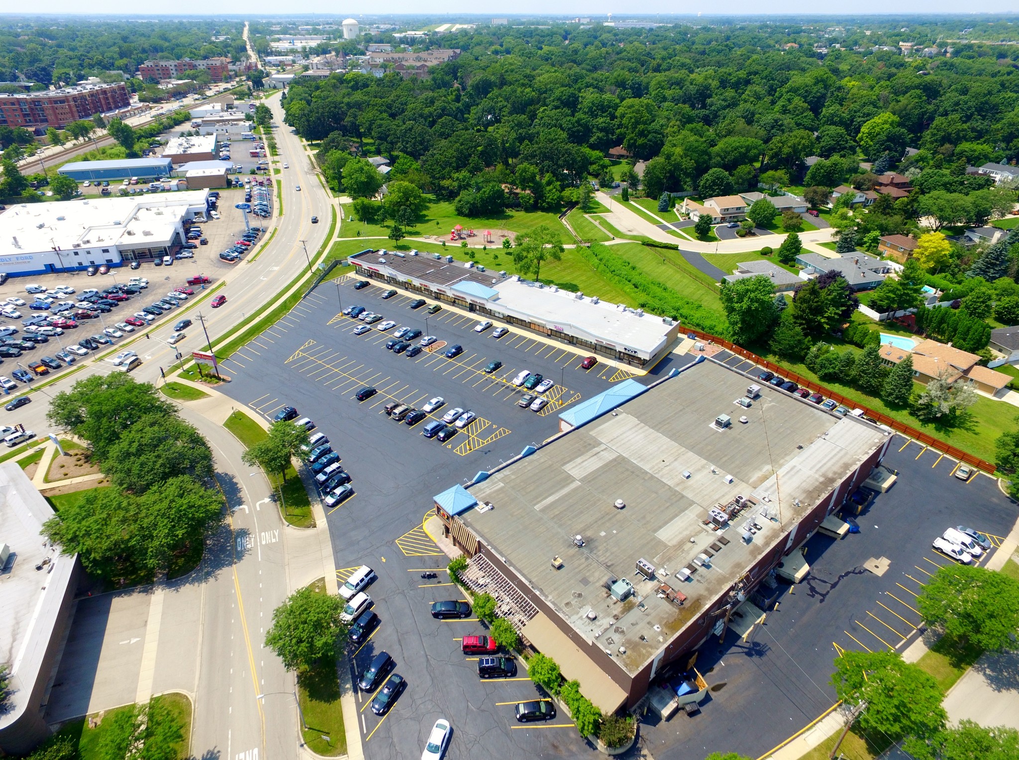 340-394 E Irving Park Rd, Roselle, IL for Rent