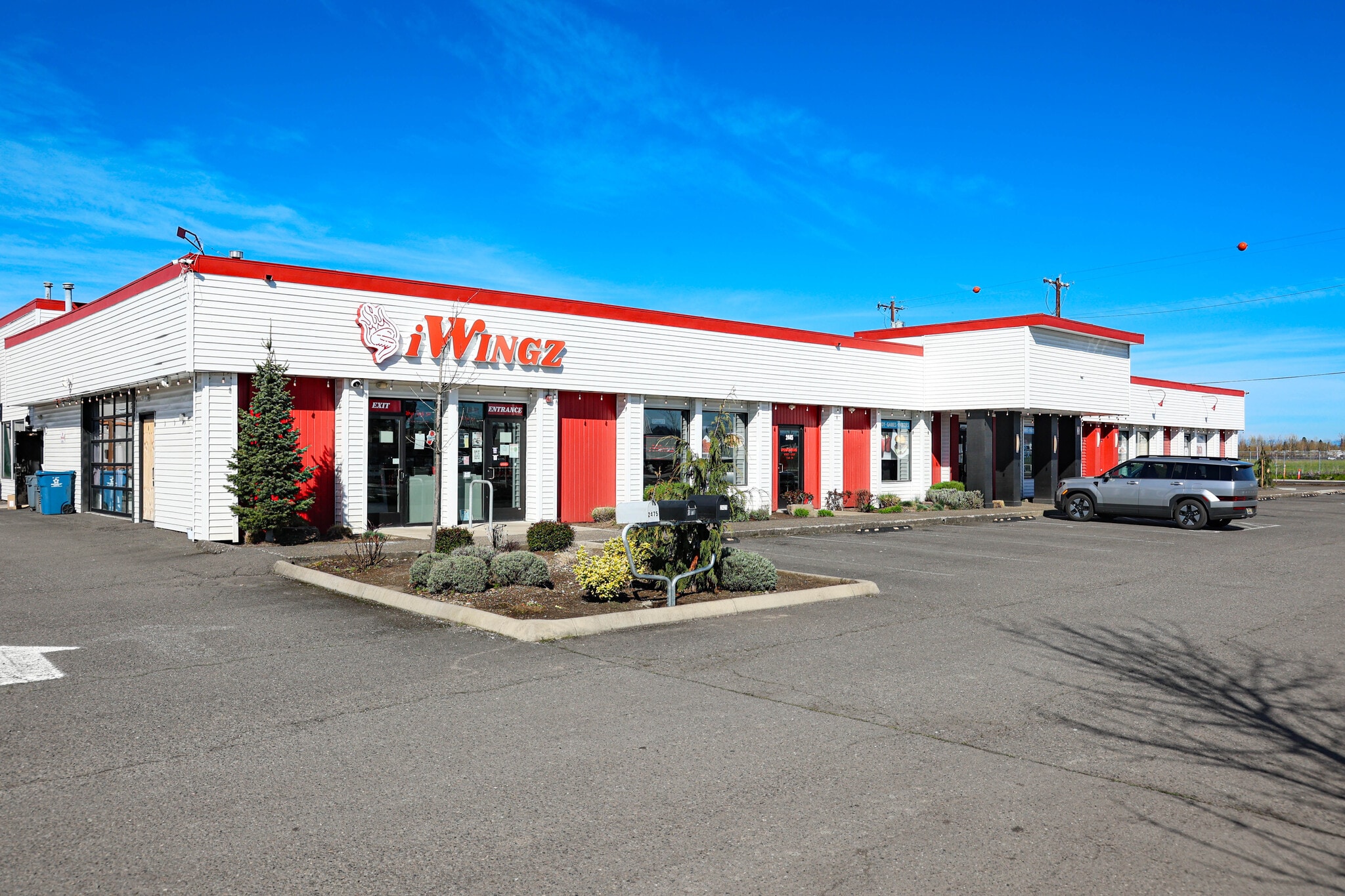 2425 25th St SE, Salem, OR for Sale