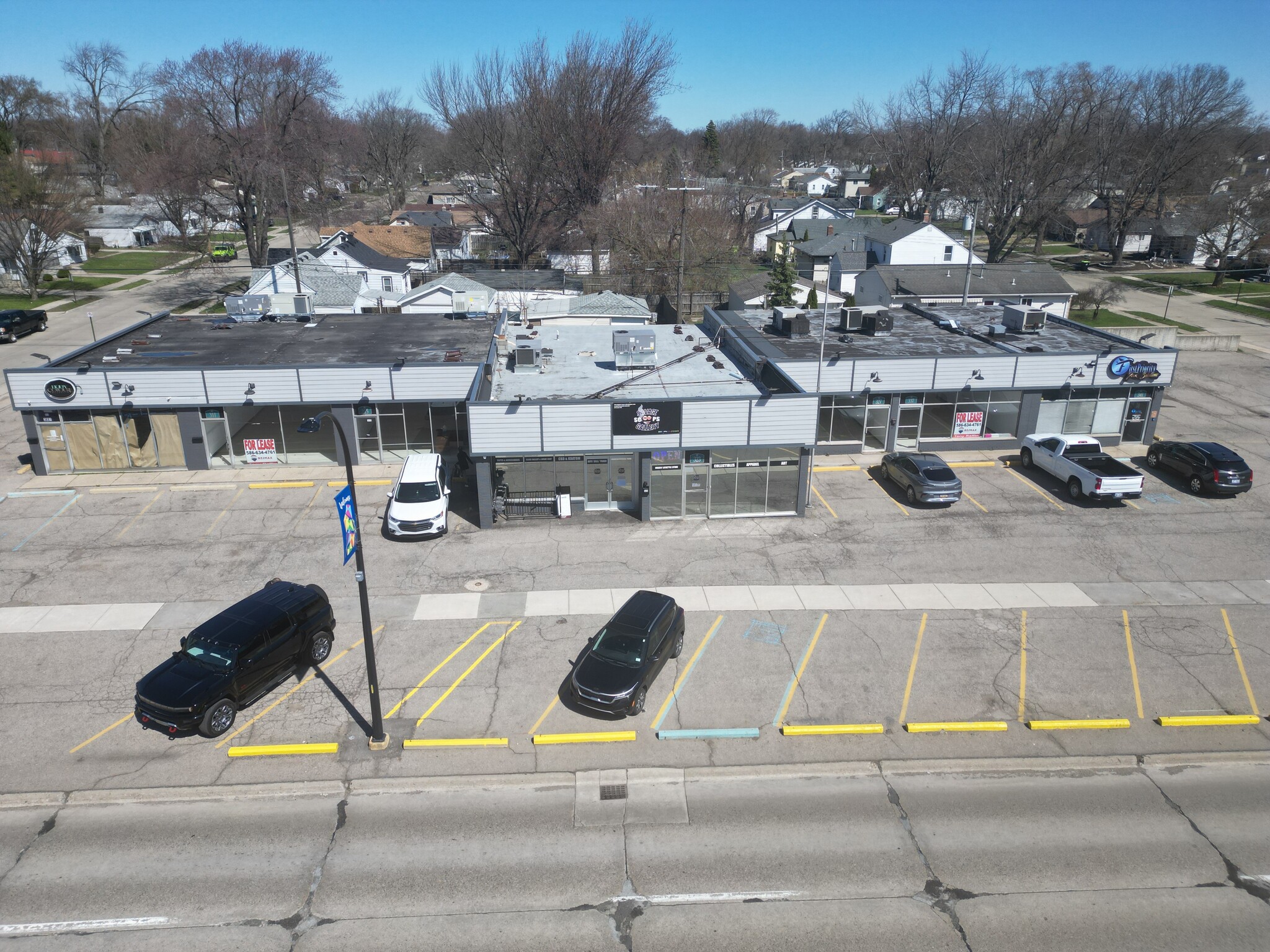 307-341 E 11 Mile Rd, Madison Heights, MI for Rent